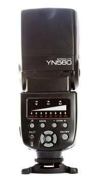 yongnuo560